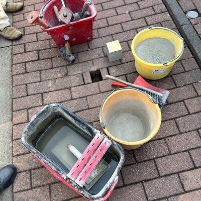 Stolpersteinverlegung 01.06.2026 Sophie Wichmann, Arbeitsutensilien, Foto privat
